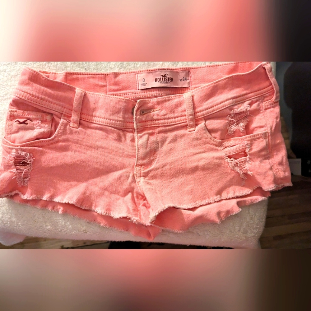 Pink Hollister shorts size 0 juniord